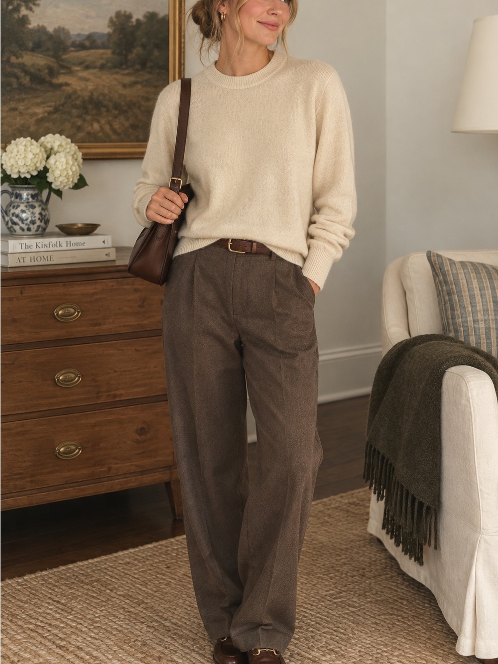 Valerie Stevens 100% cashmere Cream Crewneck Sweater